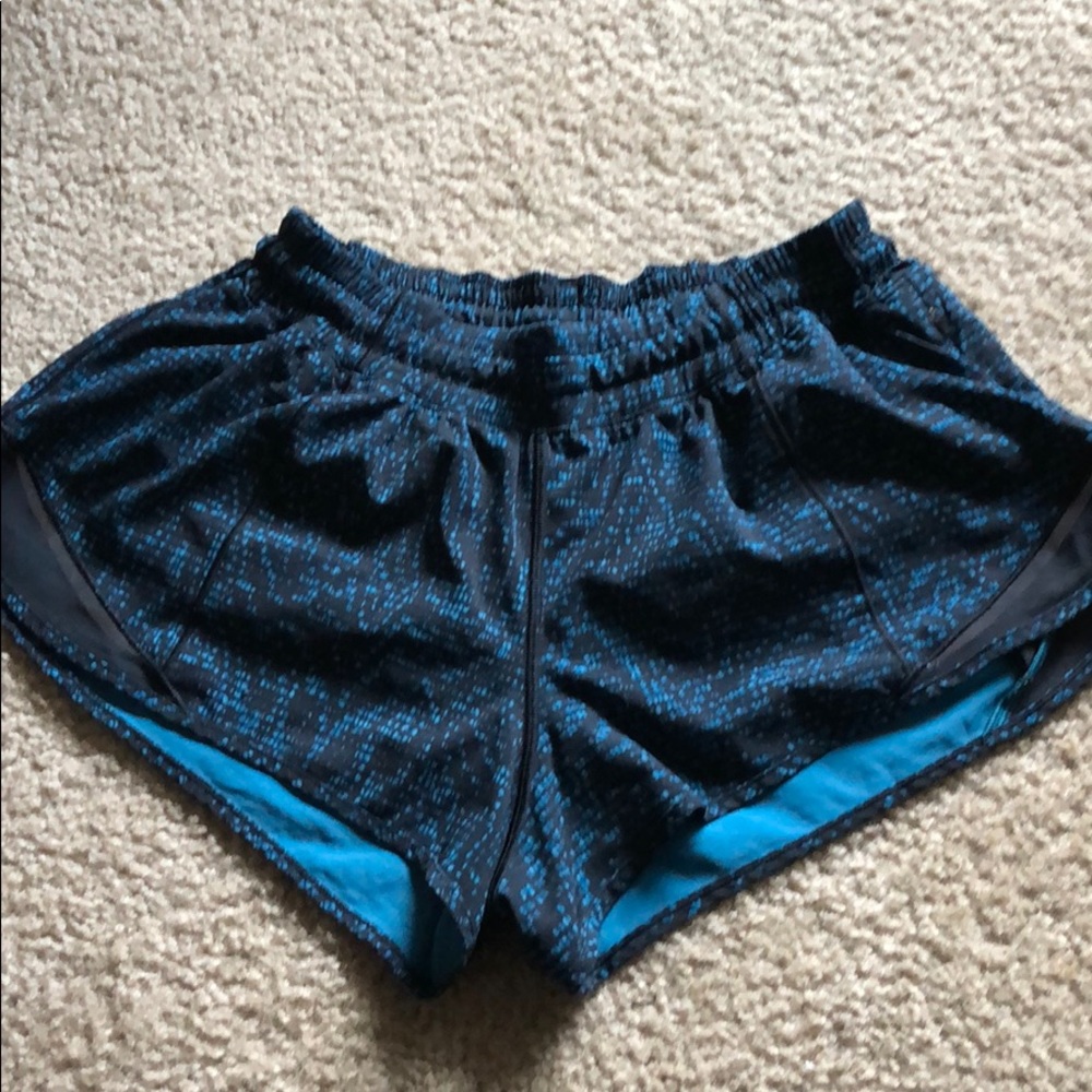 Lululemon Hotty Hot shorts Teal 2.5 in